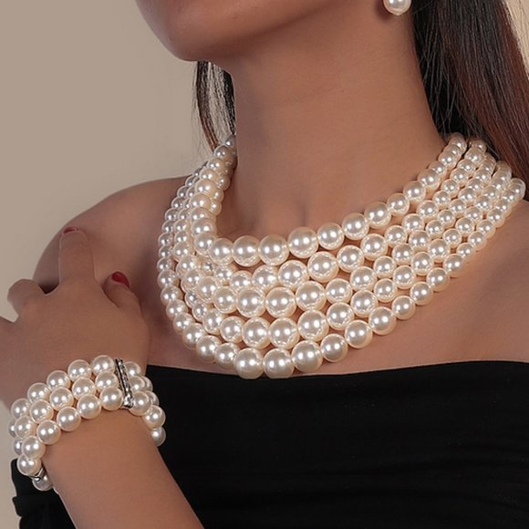 Jewelry - "Classy Lassy" Pearl Jewelry Set